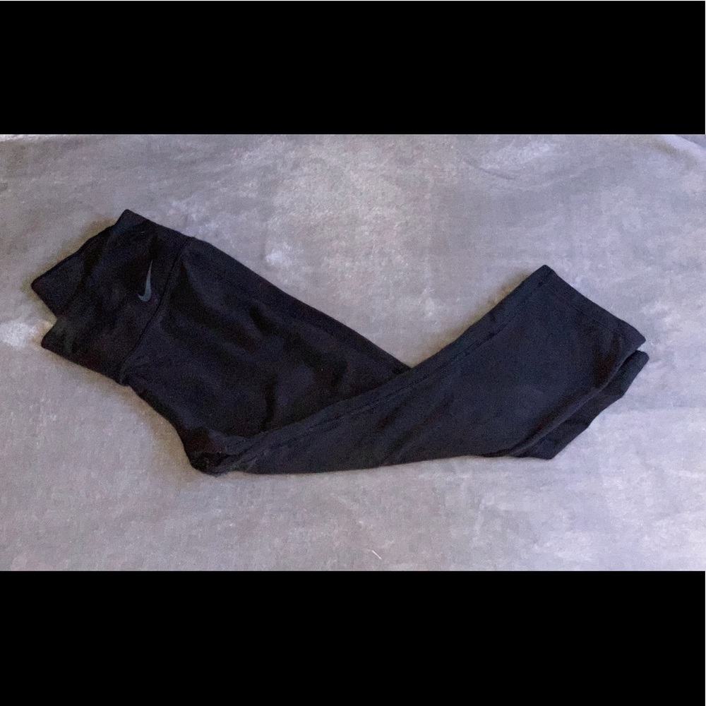 High Waisted Capri Dri-Fit Workout Leggings